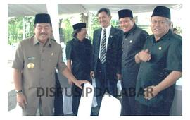 Gubernur Jawa Barat Bpk. Danny Setiawan dan wakil gubernur Jawa Barat Numan A Hakim