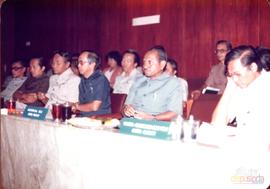 Sidang Pleno DPRD Provinsi Daerah Tingkat I Jawa Barat dipimpin oleh Wakil Ketua Dewan, Oneng Dac...