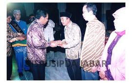 Gubernur Jawa Barat Danny Setiawan Malam Renungan Kilas Balik 2004 dan Antisipasi 2005, Aula Bara...