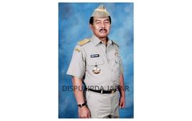 Pas foto gubernur Jawa Barat Dr.Drs. H. dany Setiawan,  M,Si di Gedung pakuan