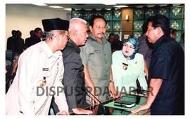 Gubernur Jawa Barat Drs. H. Danny Setiawan, M.Si Membuka Sosialisasi PIM putaran III Tempat kanto...
