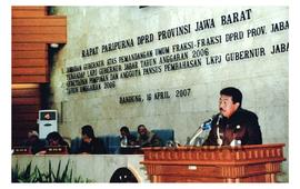 Gubernur Jawa Barat Danny Setiawan Menghadiri Rapat Paripurna Mengenai Jawaban Gubernur Atas Pema...