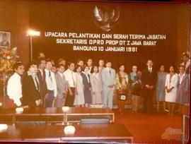 Upacara Pelantikan dan Serah Terima Jabatan Sekretaris DPRD Provinsi Daerah Tingkat I Jawa Barat ...