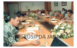 Gubernur Jawa Barat Bpk. Danny Setiawan Pada Rapat Pembahasan Draft Rancangan Perubahan APBD