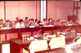 Kegiatan Pimpinan Dewan, Para Ketua Fraksi, dan Komisi DPRD Provinsi Dati I Jawa Barat dalam mene...