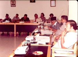 Rapat Panitia Musyawarah DPRD Provinsi Daerah Tingkat I Jawa Barat dipimpin oleh Wakil Ketua, One...