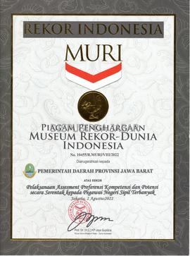 Piagam Penghargaan Museum Rekor Dunia Indonesia atas Rekor Pelaksanaan Assesment Preferensi Kompe...