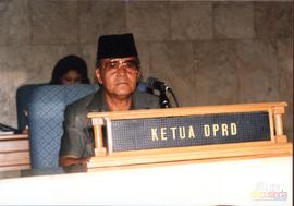 Ketua DPRD Jawa Barat Provinsi Dti Jawa Barat Ketika memimpin Rapat Paripurna DPRD Provinsi Daera...