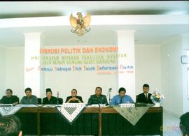 Diskusi Politik dan Ekonomi HMJ Jinayah Siyasah Fakultas Syariah AIN Sunan Gunung Djati Bandung d...