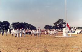 Suasana upacara peringatan HUT KORPRI yang ke-13 Tingkat Jawa Barat  bertempat di Halaman Gasibu ...