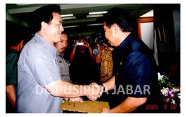 Gubernur Jawa Barat Dr. Drs. H. Danny Setiawan, M.Si Rapat dengan Para Bupati/Walikota Se-JABAR T...