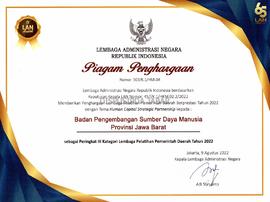 Piagam Penghargaan Peringkat III Kategori Lembaga   Pelatihan Pemerintah Daerah Berprestasi Tahun...