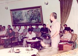 Para Pejabat Struktural saat mengikuti acara Pengarahan Gubernur KDH Tingkat I Jawa Barat, Bapak ...
